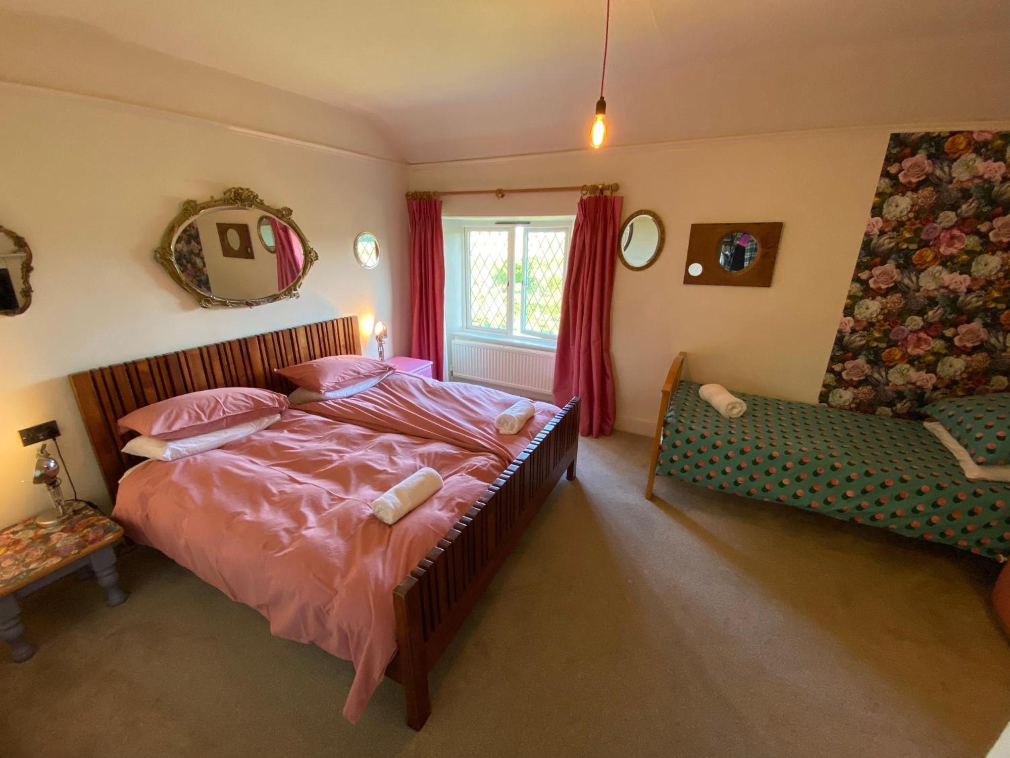 Vila Ash Barton - Big Party House, No Curfew! Wrafton Exteriér fotografie